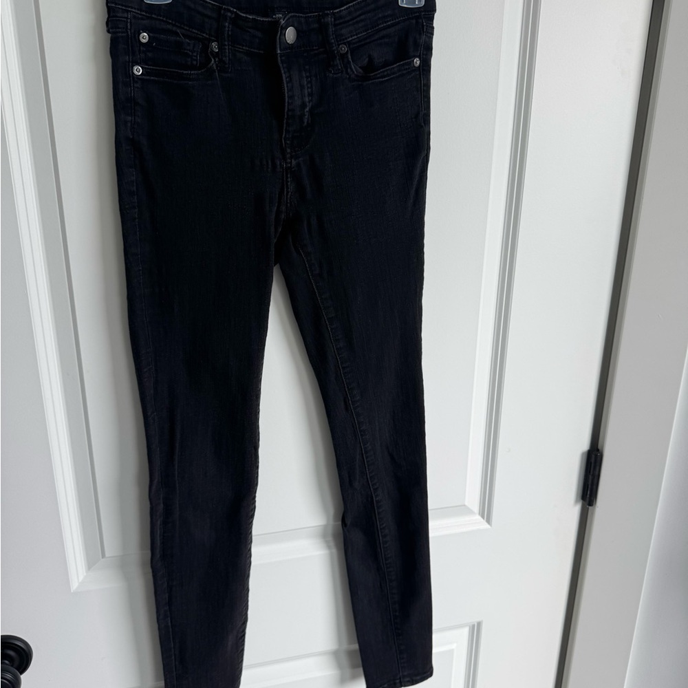 GAP Women's Black Skinny Jeans